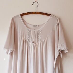 Vintage‎ Vanity Fair long short sleeve nightgown bow XL